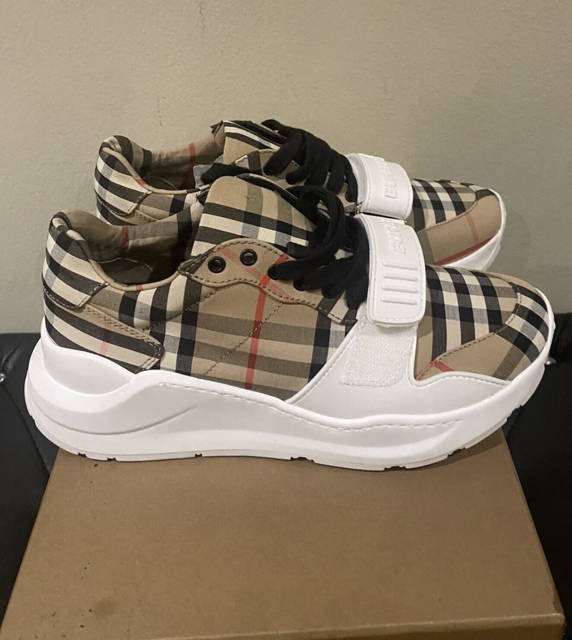 London Burberry Shoes