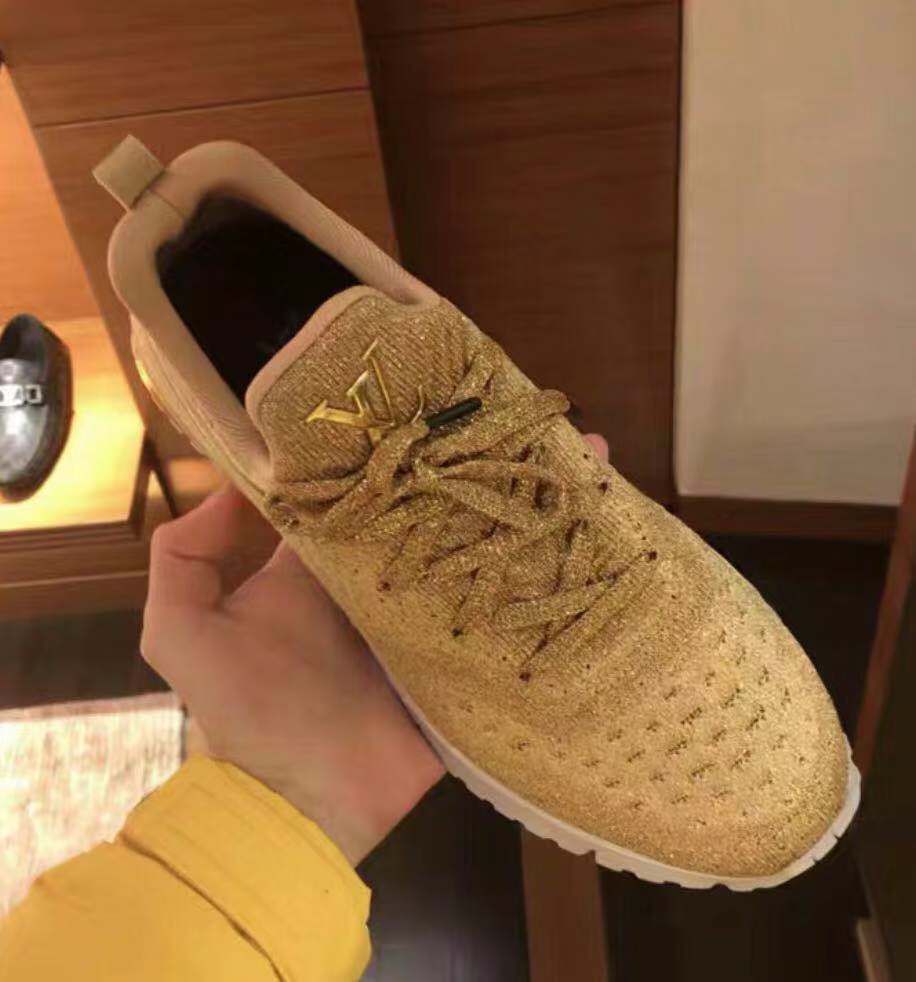 Louis Vuitton Low Top Sneakers