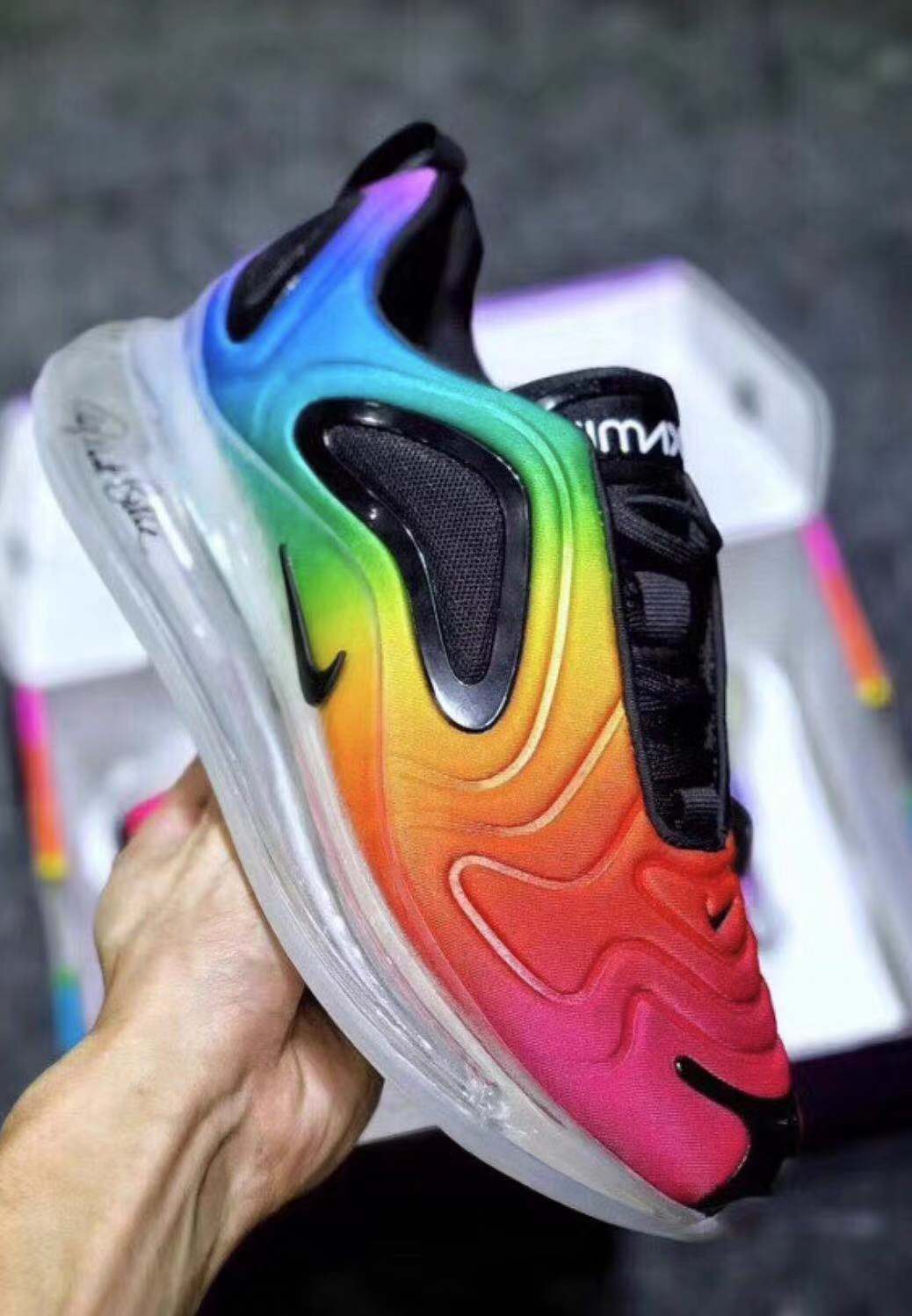 Nike AirMax 720 